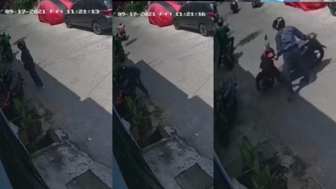 Aksi maling motor terekam CCTV. (ANTV? Ong Suhirman)