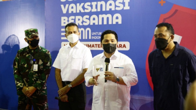 Menteri BUMN Erick Thohir Tinjau Kegiatan Vaksinasi Covid-19 di Medan (Foto Dok. Kementerian BUMN)