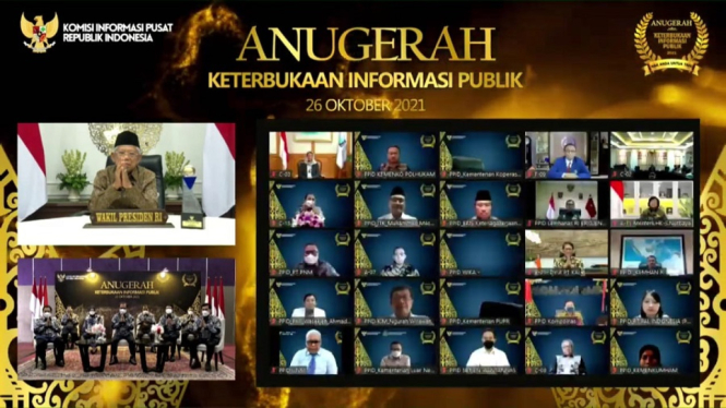 Penganugerahan Keterbukaan Informasi Badan Publik Tahun 2021.