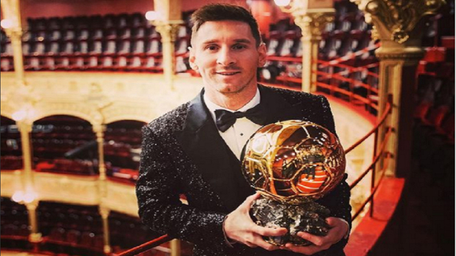 Lionel Messi Raih Balon D'Or ke tujuh kalinya kalahkan Cristiano Ronaldo