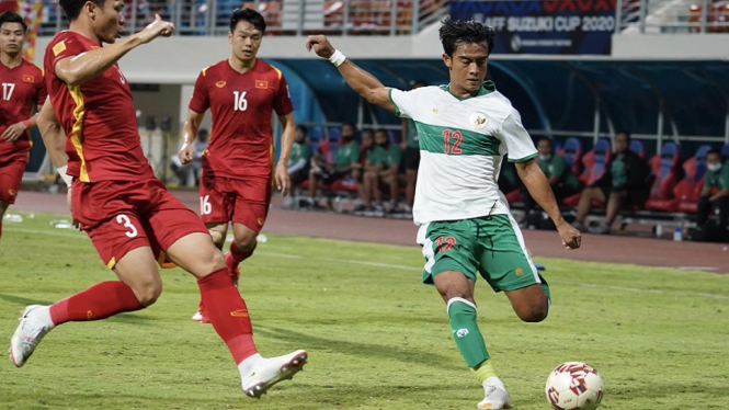 Indonesia vs Vietnam 0-0 Pratama Arhan