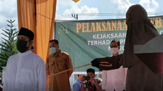 Penyedia Chip Judi Online di Aceh Utara Dihukum Cambuk 21 Kali