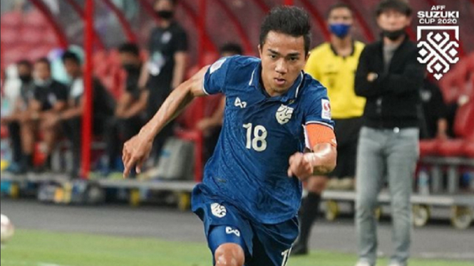 Chanathip Songkrasin tenggelamkan Indonesia 0-4 Thailand