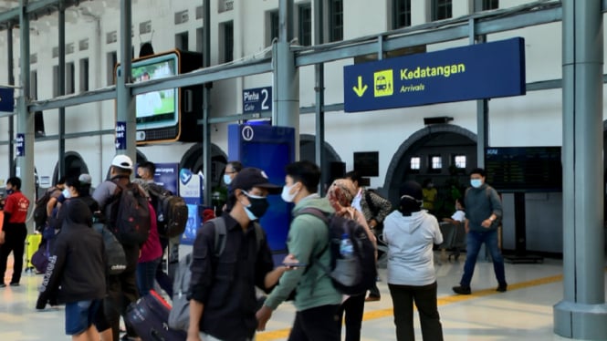 Pasca Libur Nataru, Jumlah Penumpang Kereta Terpantau Normal (ANTVKLIK/AzisDewa)