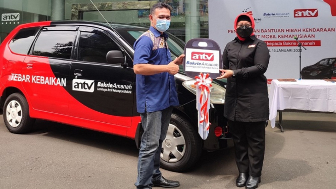 ANTV Serahkan Bantuan Hibah Kendaraan Operasional untuk Bakrie Amanah (Foto Istimewa)