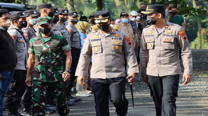 Percepat Vaksinasi, Polres Banjarnegara Gelar Program Keroyok Vaksin