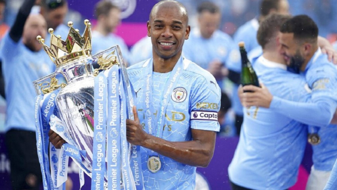 Mengejutkan, Fernandinho Akan Tinggalkan Manchester City di Akhir Musim Kompetisi 2021/a22 (Foto Instagram)