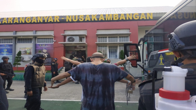 11 Napi Bandar Narkoba di Lapas Semarang Dipindah Mendadak ke Nusakambangan