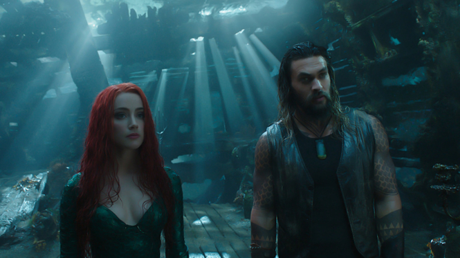 Jason Momoa dan Amber Heard di Aquaman