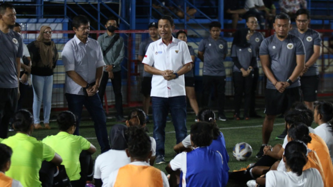 Sekjen PSSI Yunus Nusi Pantau Latihan Timnas Wanita Jelang Piala AFF