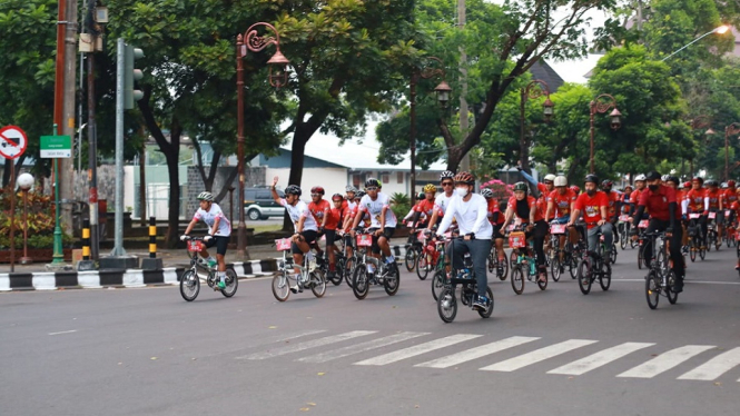 Walikota Solo Gibran Rakabuming Ajak Wisata Sehat Bersama SFBC Solo Folding Bike Community (Foto Istimewa)