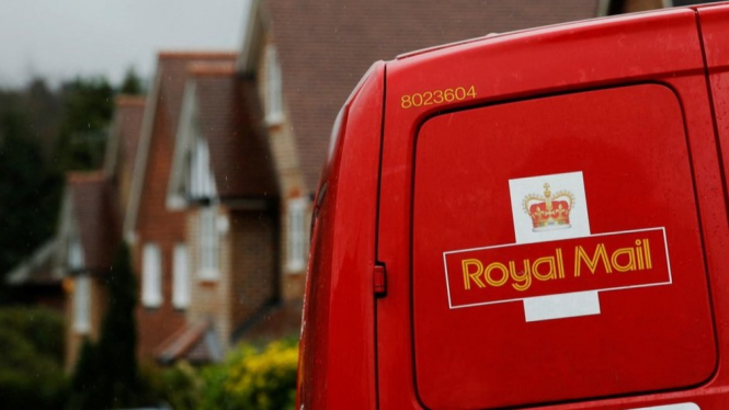 Sebuah van milik Royal Mail di Inggris Selatan.