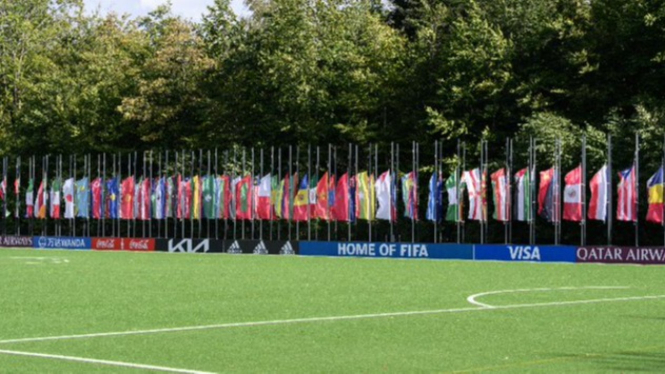 FIFA Kibarkan Bendera Setengah Tiang
