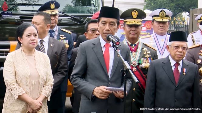 Presiden Jokowi Telepon Presiden FIFA Soal Tragedi Kanjuruhan