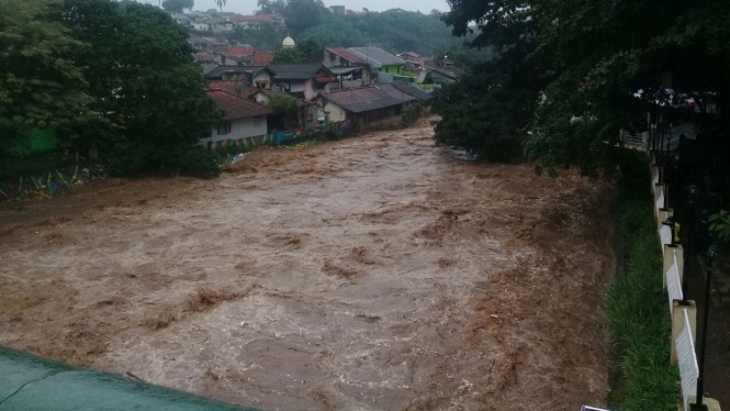 Awas! 10 Jam Lagi Jakarta Terancam Banjir, Bendung Katulampa Siaga 1