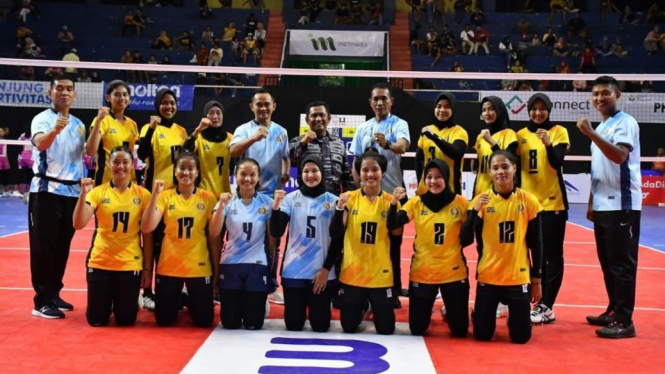 Kejurnas Livoli 2022: Tim Bola Voli Putri TNI AL Raih Kemenangan