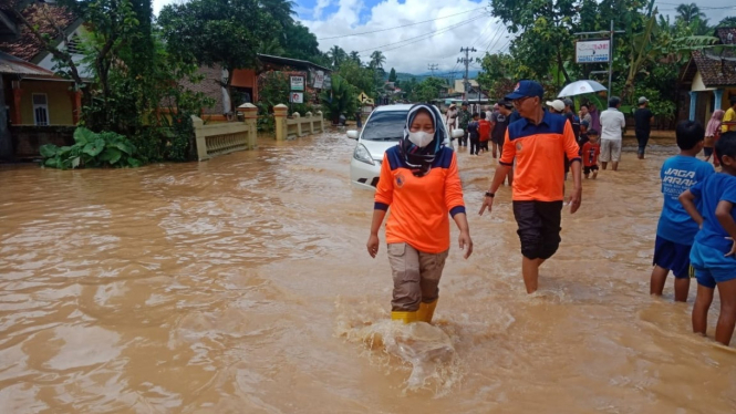 Banjir di Tanggamus, Lampung.