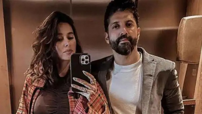 Skandal Perselingkuhan Shibani Dandekar dan Farhan Akhtar