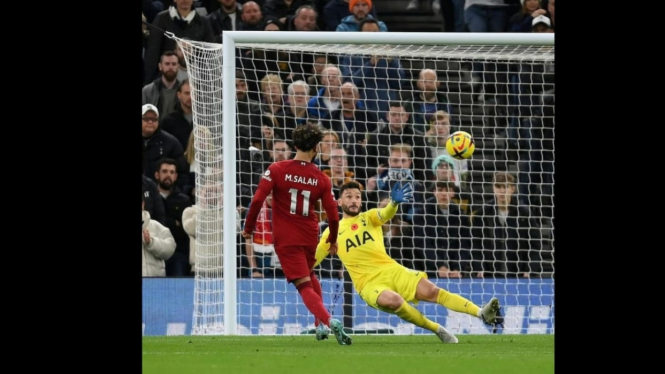 Mohamed Salah cetak gol saat Liverpool kalahkan Tottenham Hotspur
