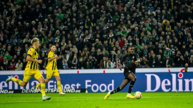 Borussia Dortmund kalah dari Borussia Monchengladbach