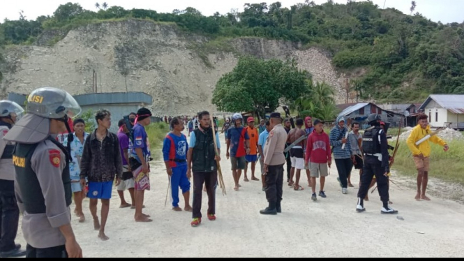 Bentrok Antar Desa Tak Kunjung Usai, Kapolda Maluku: Kasihan