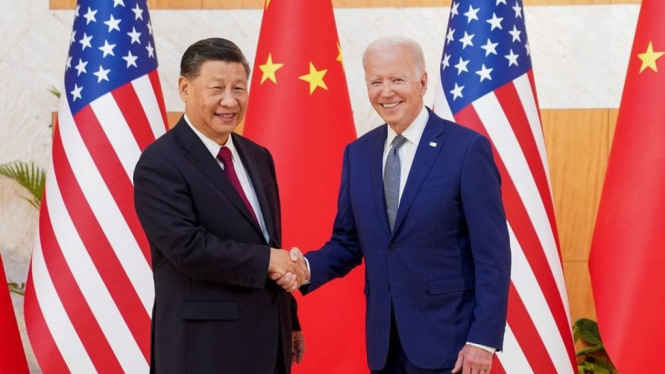 Pemimpin China Xi Jinping dan Presiden AS Biden bertemu jelang G20.
