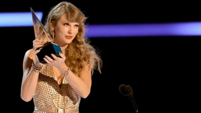 Taylor Swift di American Music Awards