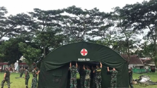 TNI AL Perkuat Satgas Peduli Cianjur dengan RS Lapangan Canggih