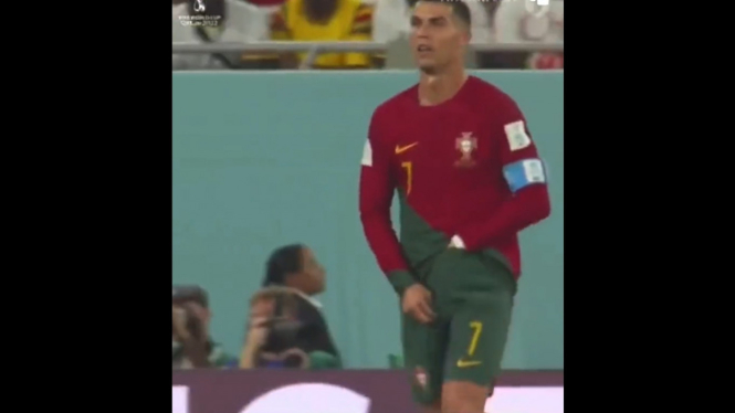 Video Viral Cristiano Ronaldo Punya 'Kantong Ajaib' di Selangkangannya