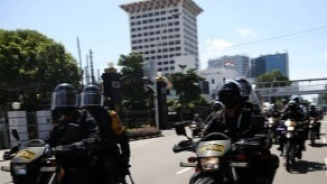 Polri lakukan patroli pengamanan di Cianjur, Jawa Barat.