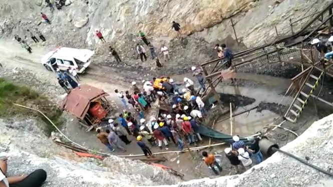 Kecelakaan di tambang batu bara di Sawahlunto, Sumatera Barat.