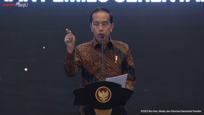 Presiden Jokowi Ingatkan Bahaya Isu Politik Identitas dari Medsos