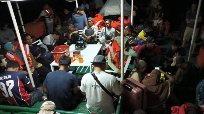 Tim SAR Evakuasi, 278 Penumpang KMP Mutiara Ferindo VI