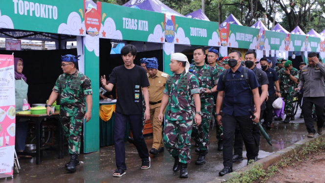 Kasad Jenderal TNI Dudung Abdurachman buka Expo UMKM Banten.
