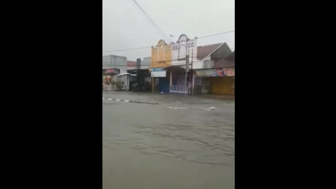 Video Penampakan Banjir di Comal, Pemalang, Merendam Ratusan Rumah