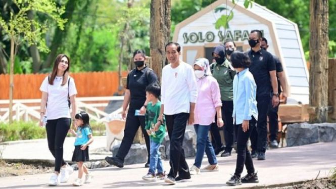 Presiden Jokowi Kunjungi Solo Safari di Jurug Bersama Keluarga
