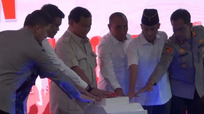 Menteri Pertahanan Prabowo Buka Program Pemuda Bela Negara di Medan
