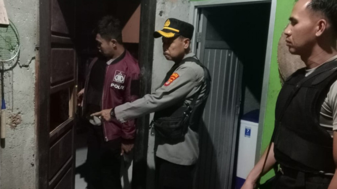 Kawanan Rampok Bersenpi Sekap Pemilik Rumah di Lampung Utara