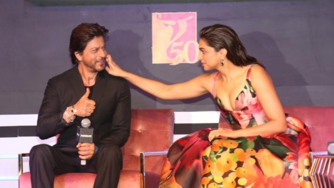 Shah Rukh Khan dan Deepika Padukone