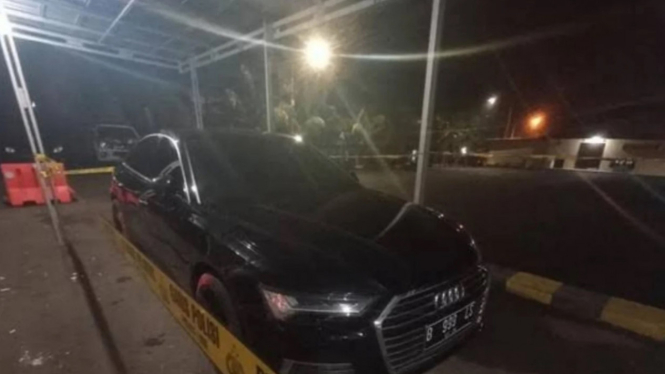 Mobil Audi A6 yang terlibat kecelakaan di Cianjur, Jawa Barat.