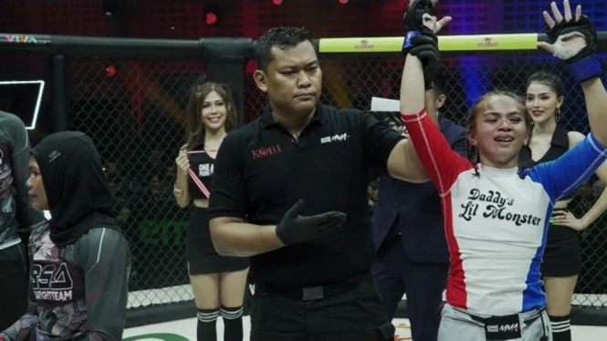 Kalahkan Nurul Azizah, Anggie Mandagi Tantang Juara One Pride MMA