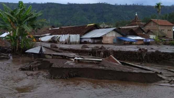 Dua Desa di Lereng Gunung Ijen Bondowoso Diterjang Banjir Bandang