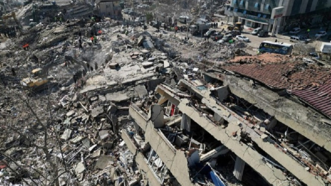 Menteri PMK Sebut 2 WNI Meninggal Akibat Gempa Dahsyat di Turki