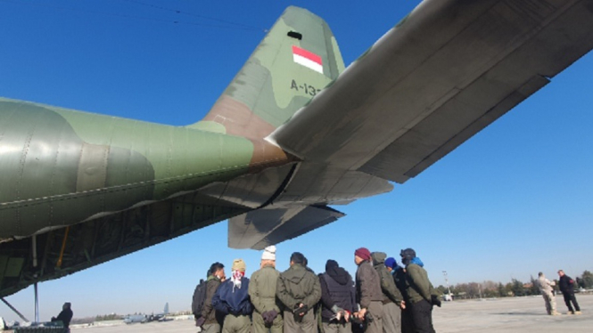 Debut Pertama Pesawat TNI AU membawa logistik Pemerintah Turki
