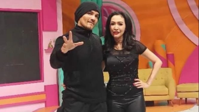 Romy Rafael dan istri