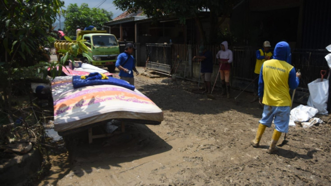 Pemkot Semarang Diminta Segera Relokasi Warga yang Terdampak Banjir