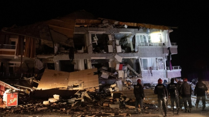 3 Orang Tewas, 213 Orang Terluka akibat Gempa Susulan di Hatay, Turki