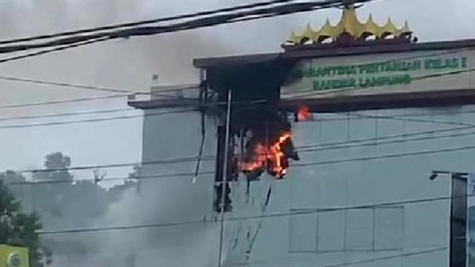 Kantor Balai Karantina Pertanian Bandar Lampung Terbakar