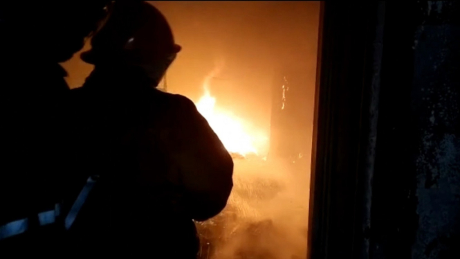 Terjebak di Kamar saat Kebakaran, Seorang Karyawan Laundry Tewas