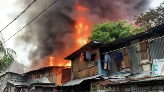 Kebakaran di kawasan Petojo Jakarta Pusat.